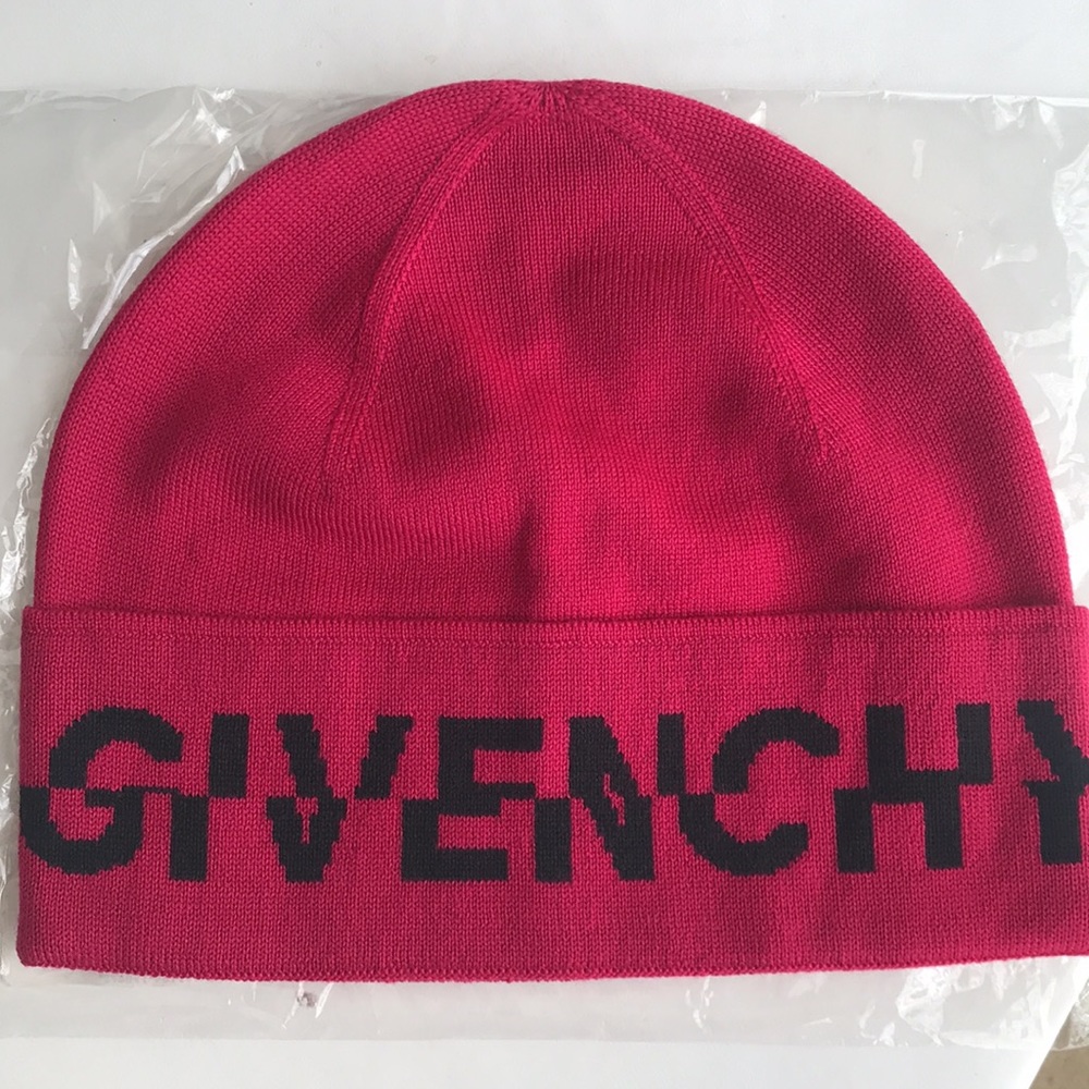 Nwot Authentic Givenchy Split Logo Wool Beanie - image 2